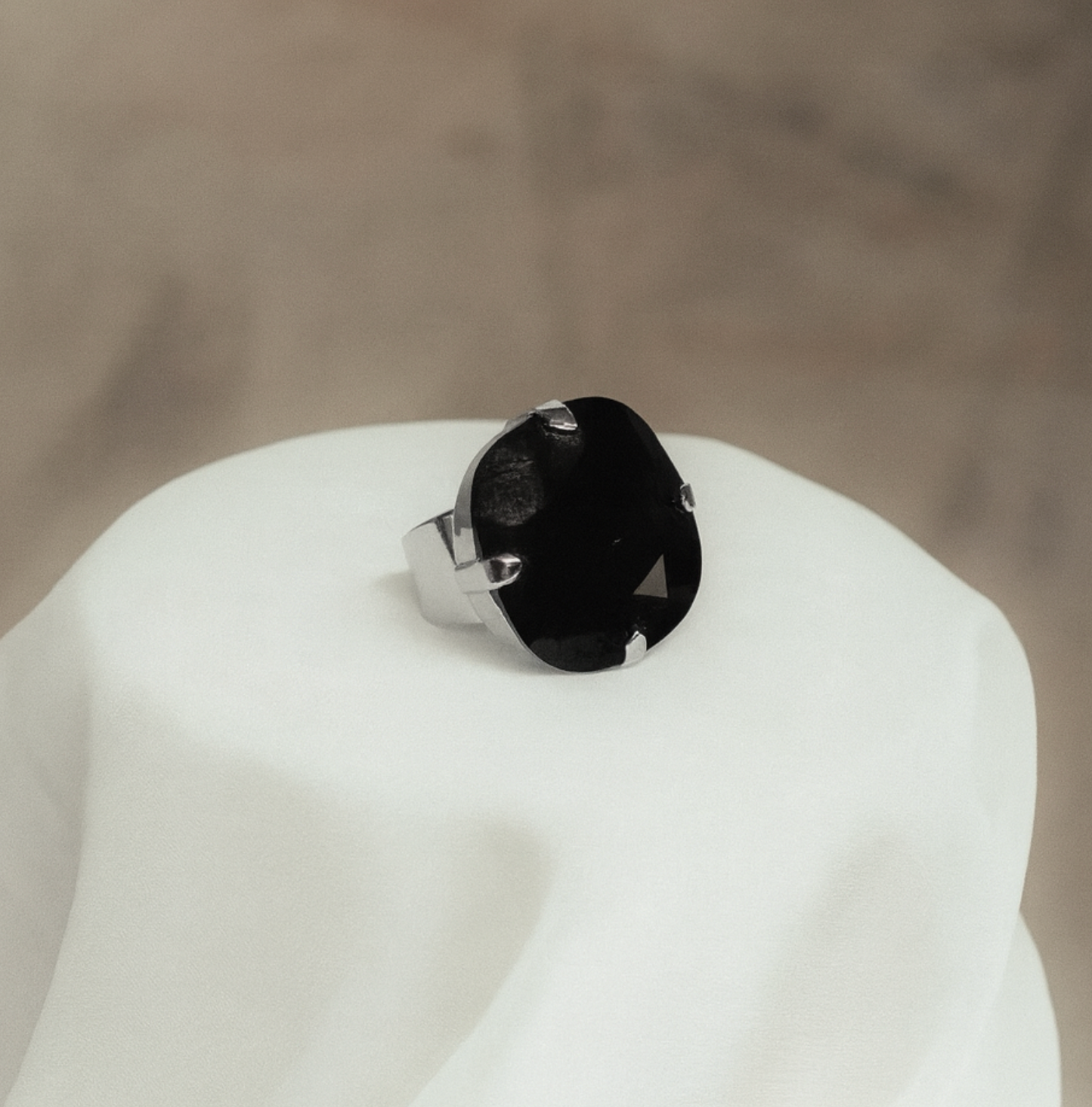 Anillo Troya