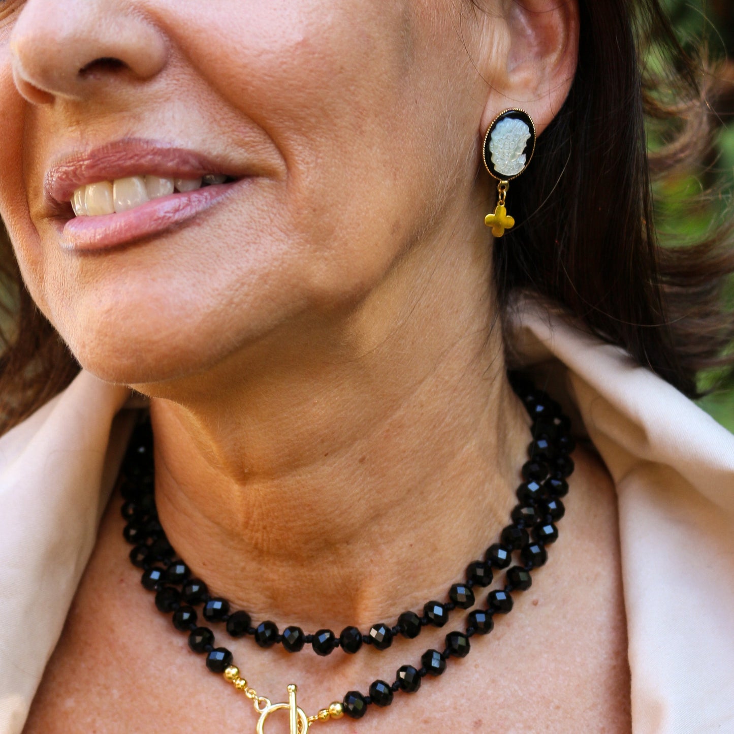 Pendientes Cameo