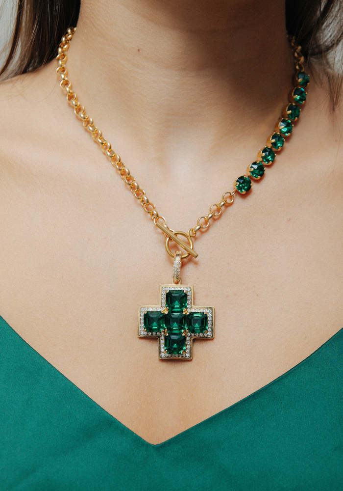 Cadena Mix Atenea con Cristal Verde Esmeralda de Swarovski®