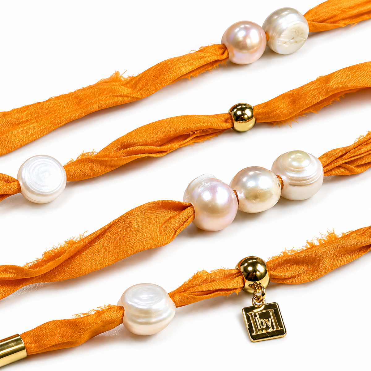 Collar Seda Natural con Perlas