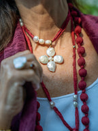 Collar Seda Natural con Perlas