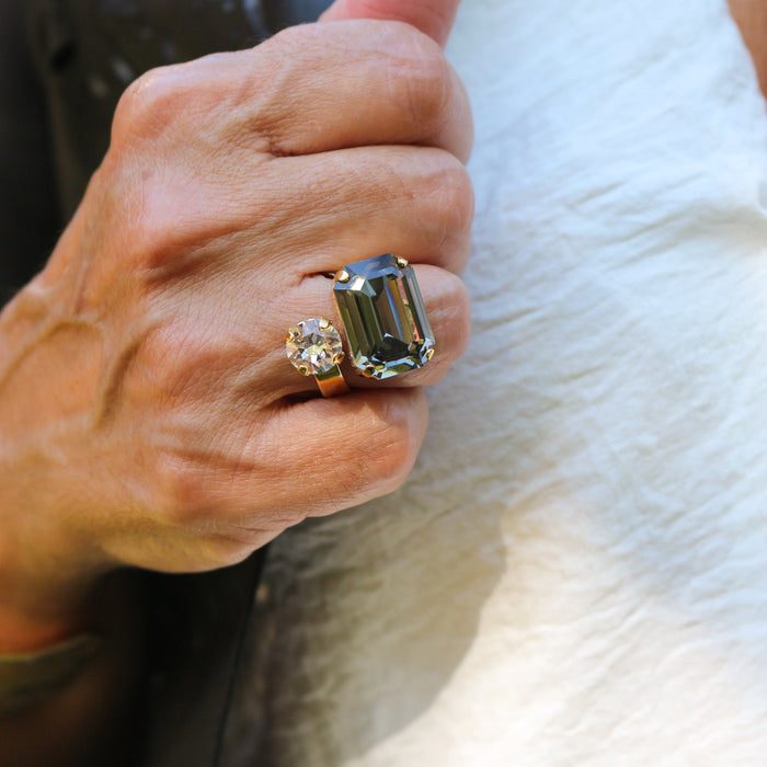 Anillo Gemelli con Cristal Black Diamond de Swarovski®