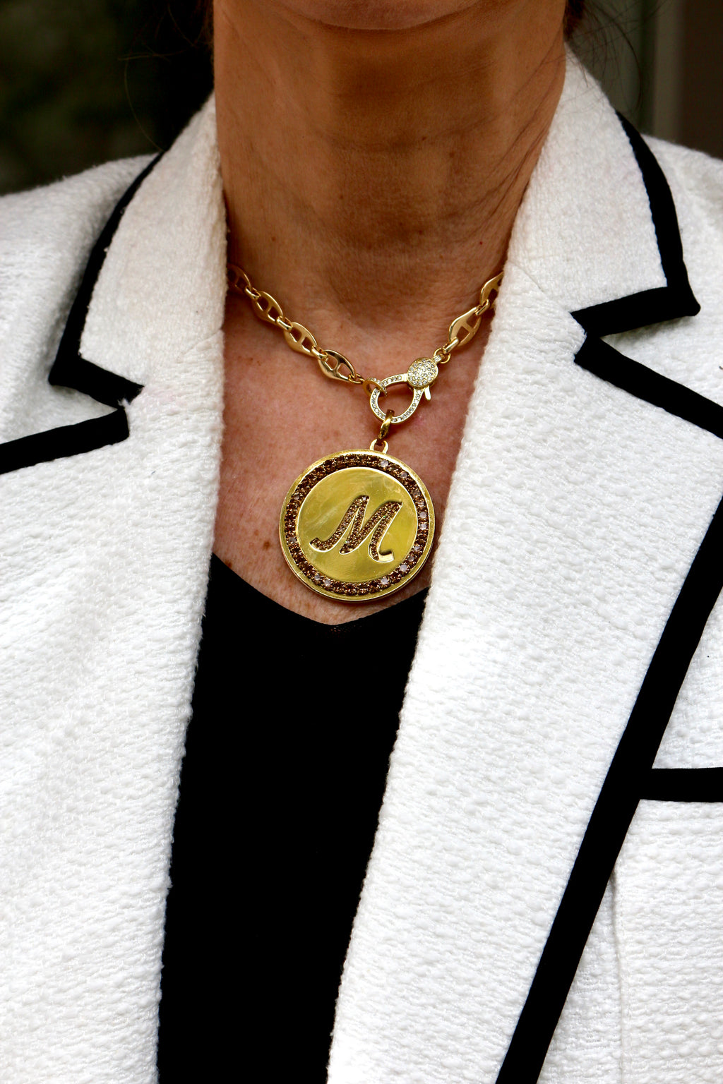 Medalla Inicial Caramelo XL