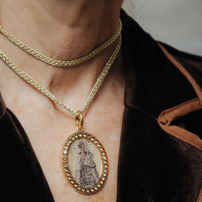 Colgante Virgen de los Desamparados (Geperudeta)