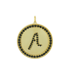 medallón inicial strass negro